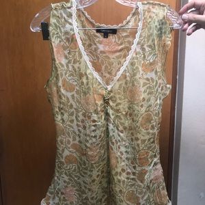 Set of blouse and skirt